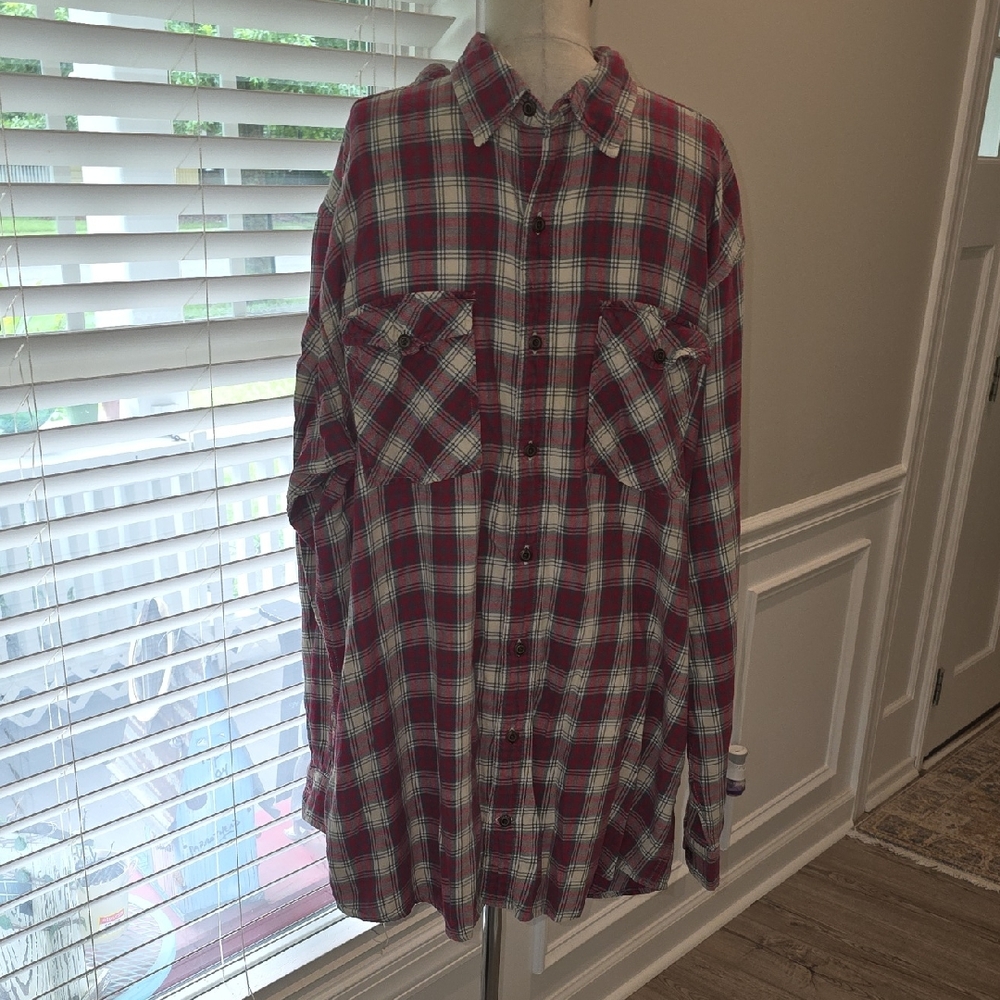RedHead Men's Red and White Plaid Button Down Shirt